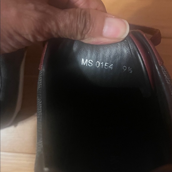 Men's Burgundy Leather Sneakers - Picture 8 of 9